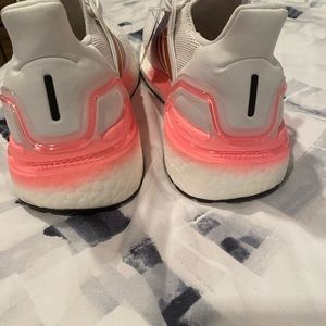 Women’s adidas ultra boost runners size 7.5 new